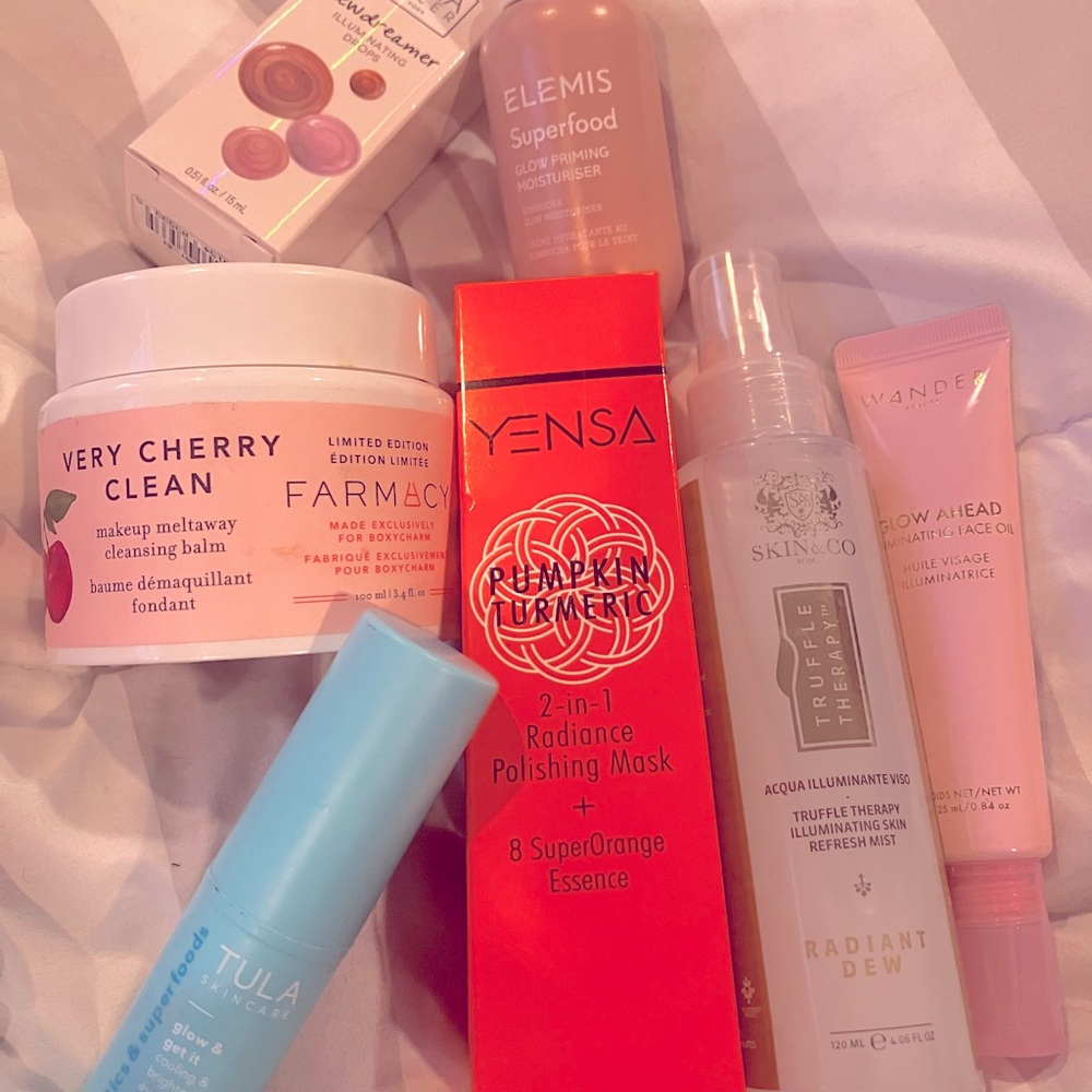 Make up bundle
